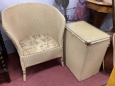 Lot 1514 - Lloyd Loom Lusty Linen Box and basket work...
