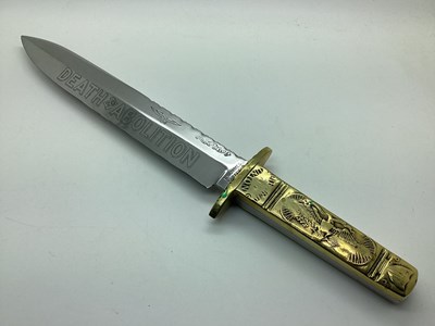 Lot 585 - Bowie Knife, blade stamped 'F.W. James...