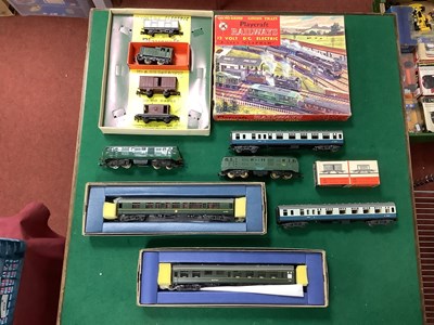 Lot 623 - Two British HO scale diesel locomotives by...
