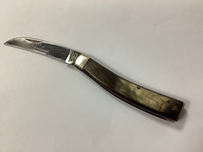 Lot 574 - W Saynor Flat Bottom Folding Pruning Knife,...