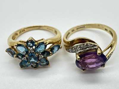 Lot 73 - A Modern 9ct Gold Cluster Style Ring, of...