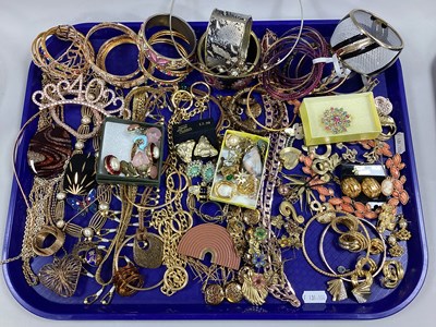 Lot 229 - A Selection of Gilt Coloured Costume Jewellery,...