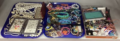 Lot 216 - A Variety of Modern Costume Jewellery,...