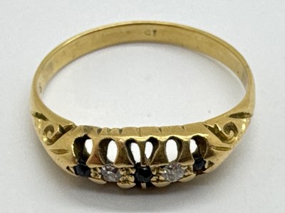 Lot 55 - A Vintage Five Stone Ring, alternate set...