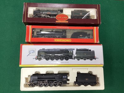 Lot 685 - Three Hornby 'OO' Gauge/4mm Boxed Steam Tender...