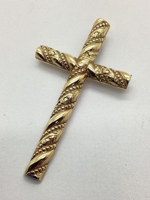 Lot 117 - A Large 9ct Gold Cross Pendant, of allover...