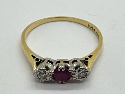 Lot 79 - A Vintage Three Stone Ring, the circular claw...