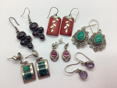 Lot 145 - A Small Collection of Polished Hardstone and...