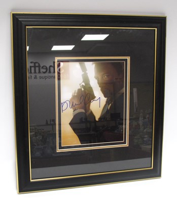 Lot 1359 - Daniel Craig Signed Photo (unverified) 24 x 19cm.