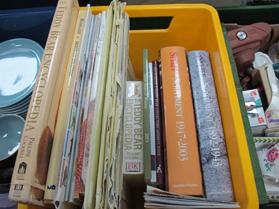 Lot 1099 - A Quantity Of Teddy Bear Reference Books /...