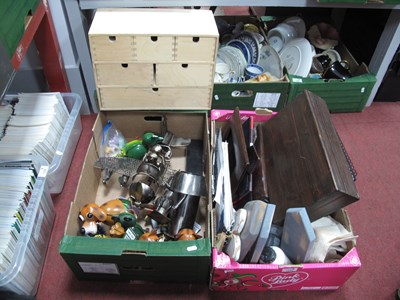 Lot 1060 - Acrylic Paint, paint brushes, stretched canvas,...