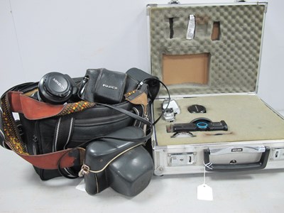 Lot 1072 - Cameras - Pentax Me Super in metal carry case....
