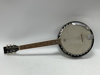 Lot 1159 - A Remo Weatherking U.S.A. Banjo head with a...