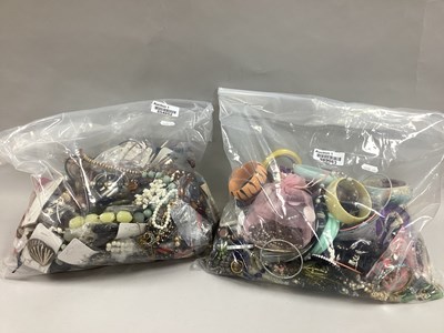 Lot 39 - A Mixed Lot of Assorted Costume Jewellery :-...