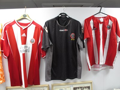 Lot 336 - Sheffield United Shirts Adidas Home Bearing...