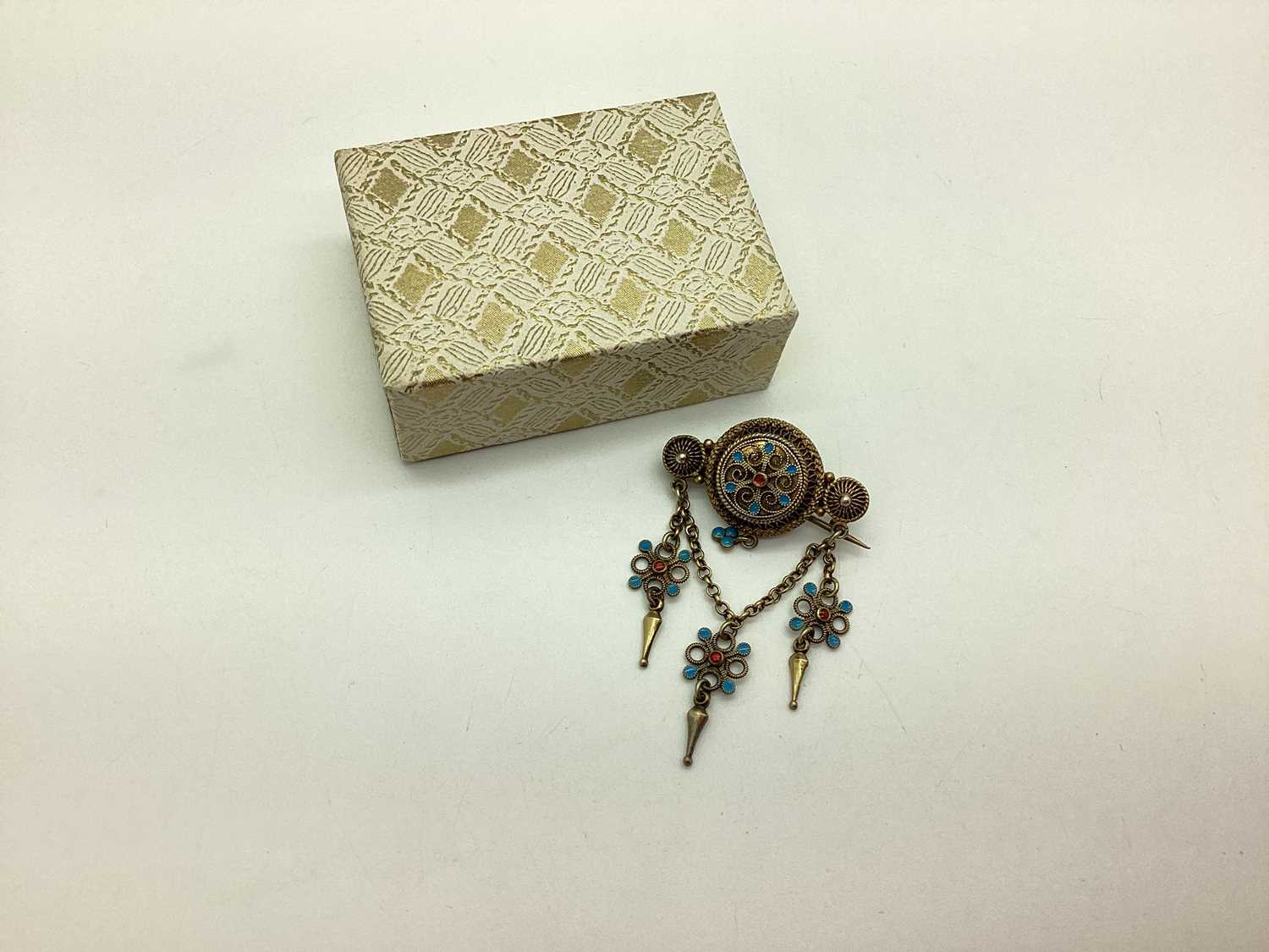 Lot 159 - A Scandinavian Filigree and Enamel Gilt Brooch,...