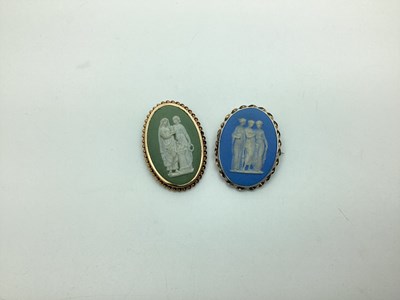 Lot 162 - A Large Green and White Wedgwood Jasperware...