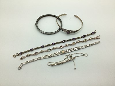 Lot 197 - A Marcasite and Amethyst Set Line Bracelet,...