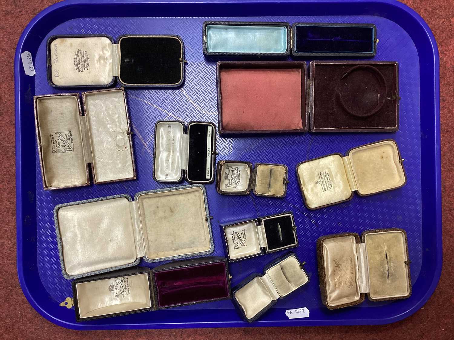 Lot 18 - A Selection of Assorted Antique and Vintage...