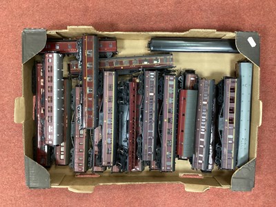 Lot 426 - Twenty Three OO Gauge LMS Coaches by assorted...