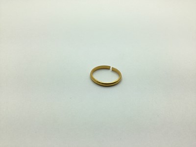 Lot 243 - A 22ct Gold Plain Wedding Band, (cut) (3grams).