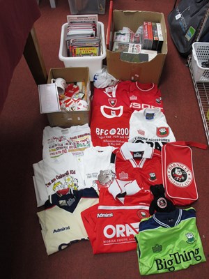 Lot 374 - Barnsley Small Boys Shirts, t-shirts, videos,...