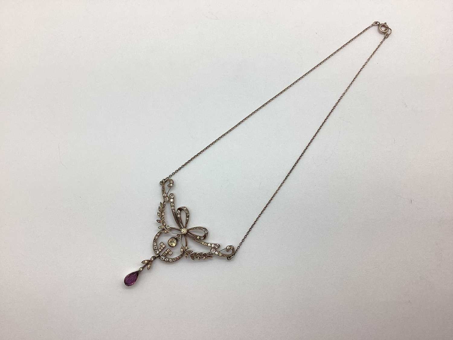 Lot 182 - An Edwardian Style Openwork Necklace,...