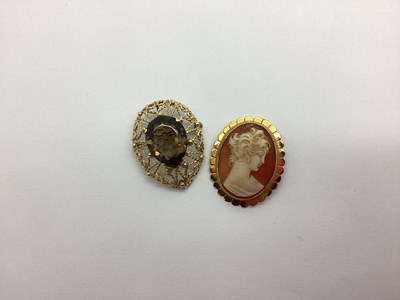 Lot 214 - A Large Single Stone Pendant / Brooch, stamped...