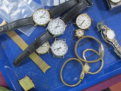 Lot 52 - A Collection of Assorted Costume Jewellery,...