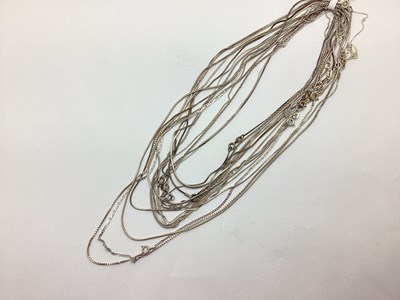 Lot 203 - A Collection of Fifteen Assorted Chains,...