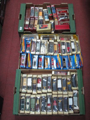 Lot 1124 - Approximately sixty five diecast models of...