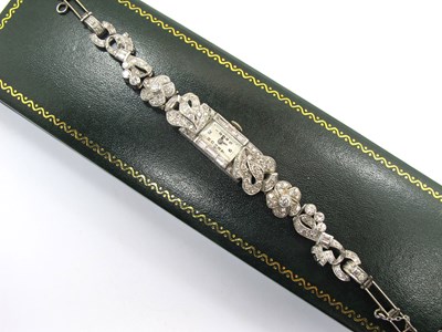 Lot 337 - A Highly Decorative Art Deco Diamond Set...
