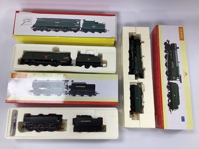 Lot 542 - Three Hornby 'OO' Gauge/4mm Boxed Steam Tender...