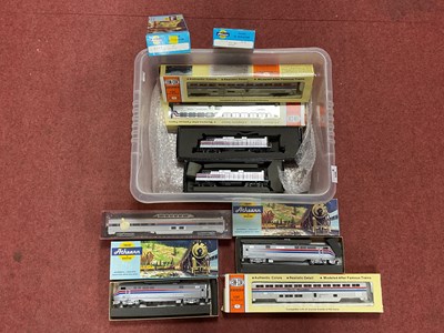 Lot 336 - Six boxed HO scale Amtrak diesel locomotives:...
