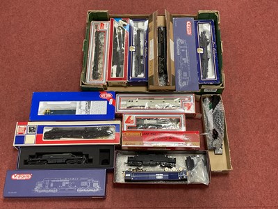 Lot 636 - Seventeen 'OO' Gauge/4mm Diesel Locomotive...