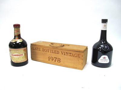 Lot 1521 - Port - Graham's Late Bottled Vintage Port 1978,...