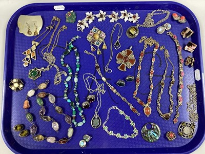 Lot 223 - A Selection of 'Miracle' and Other Jewellery,...