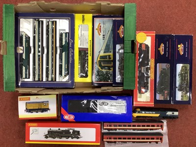 Lot 484 - Ten 'OO' Gauge/4mm Boxed Locomotives with...