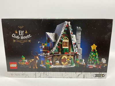 Lot 664 - Lego Winter Village Collection #10275 Elf Club...