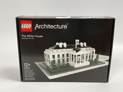 Lot 697 - Lego Architecture #21006 The White House,...