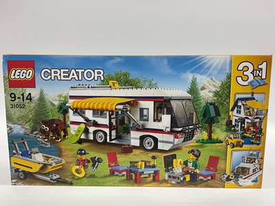 Lot 640 - Lego Creator #31052 Vacation Getaways 3 in 1...