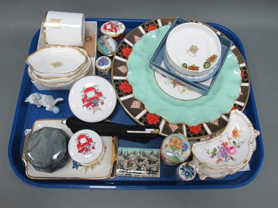 Lot 1369 - House of Commons/Lords porcelain related items,...