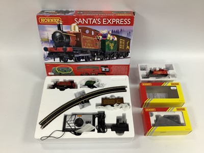 Lot 836 - A Hornby (China) Santa's Express 'OO' Gauge...
