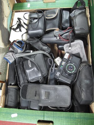 Lot 1232 - A large collection of 35mm point and shoot...