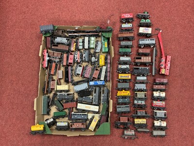 Lot 14 - Approximately seventy-five steam era 00 gauge...