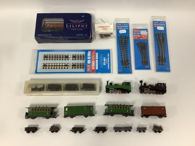 Lot 105 - A selection of 009 narrow gauge items...