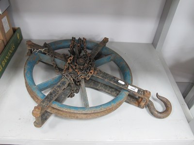 Lot 1040 - Large Wheel Pully And Chain, diameter 46cm.