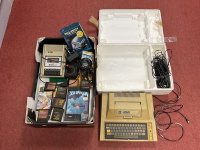Lot 704 - Retro Technology: Atari 400 Home Computer...