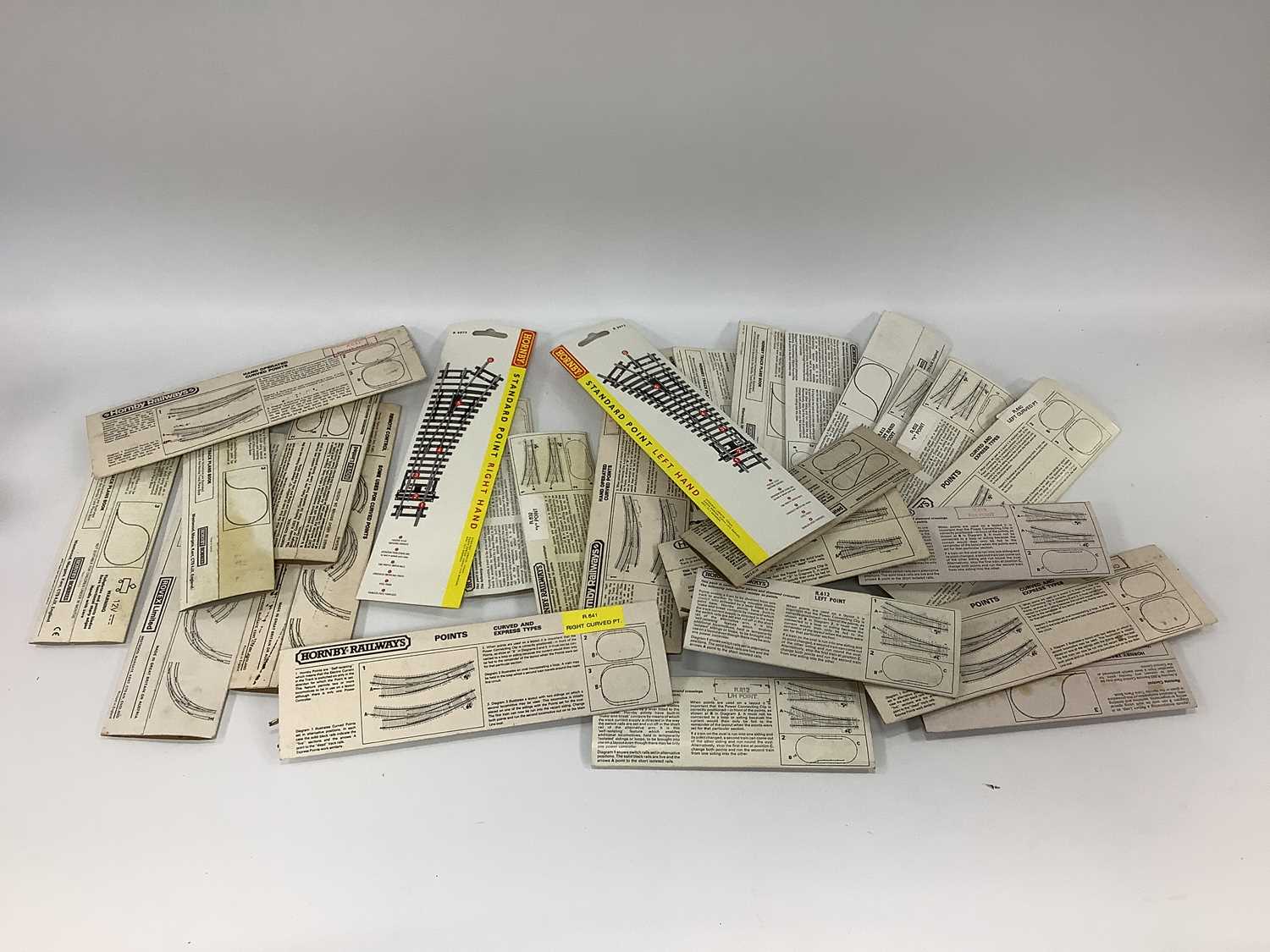 Lot 75 - Approximately twenty-six Hornby 00 gauge...