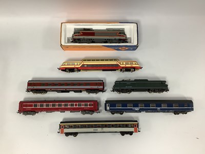 Lot 115 - Two HO scale SNCF (French) BB15000 electric...